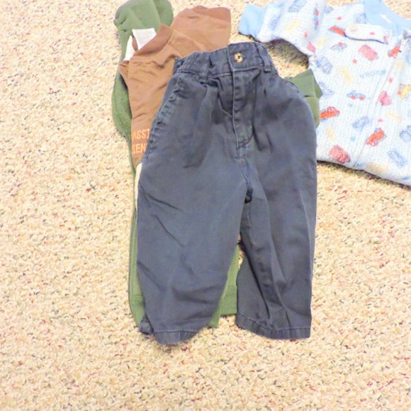 Little boy clothes 3 item bundle ... 12 months (hoodie NOT included) - Picture 4 of 6